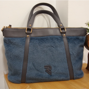 BOLSO PELO AZUL RECTANGULAR