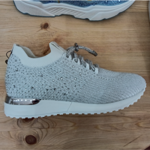 SNEAKER BLANCA BRILLO