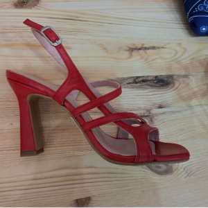 SANDALIA SOFT PIEL ROJO ONLYE